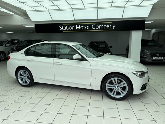 BMW 3 Series 330E 7.6Kwh Sport Saloon RJ17YRK White #5