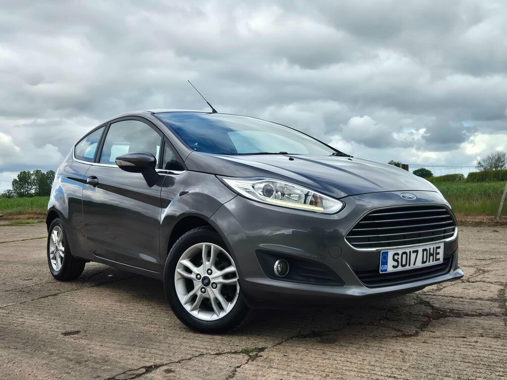 Ford Fiesta 1.25 Zetec Euro 6 Grey