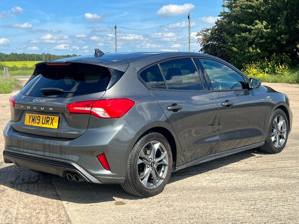 Ford Focus 1.0T Ecoboost St-line Euro 6 Ss YM19URX Grey #2