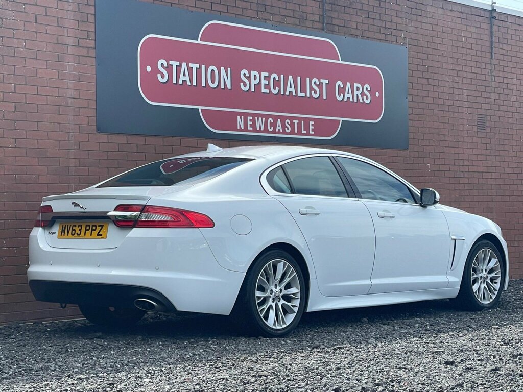 Jaguar XF 2.2D Sport Euro 5 Ss MV63PPZ White #2