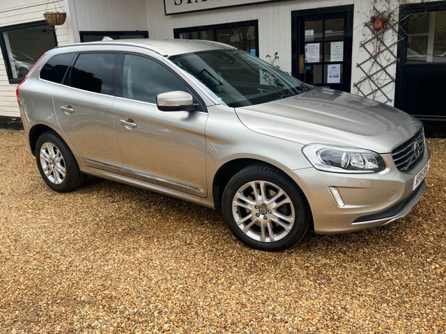 Volvo XC60 2.4 D5 Se Lux Nav Suv Geartronic Awd Eu KP15BVE Gold #4