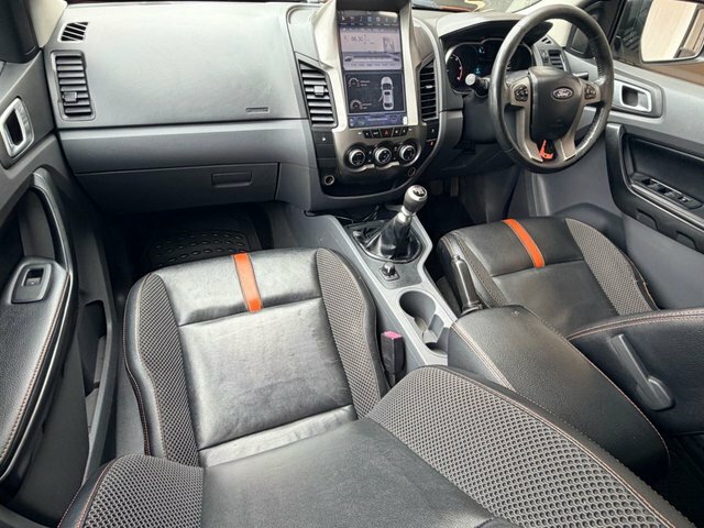 Ford Ranger 3.2 Tdci Wildtrak Pickup Double Cab Man SF65YNX Orange #3