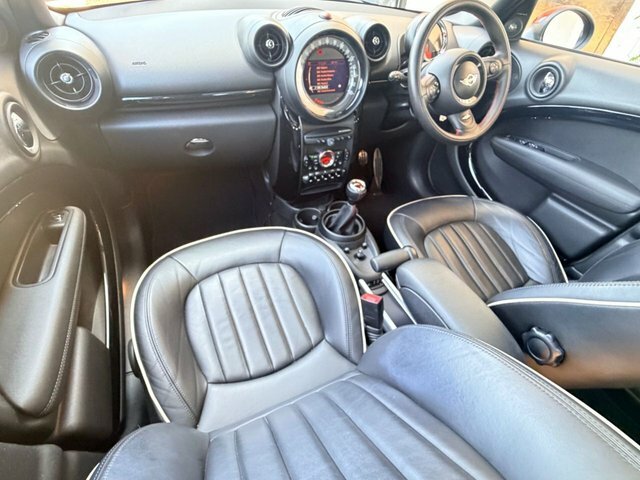 Mini Countryman 1.6 John Cooper Works Suv All4 E HD16AVL Black #2