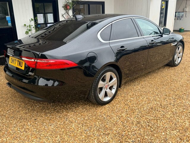 Jaguar XF 2.0D Portfolio Saloon Awd Euro 6 OV17TNU Black #6