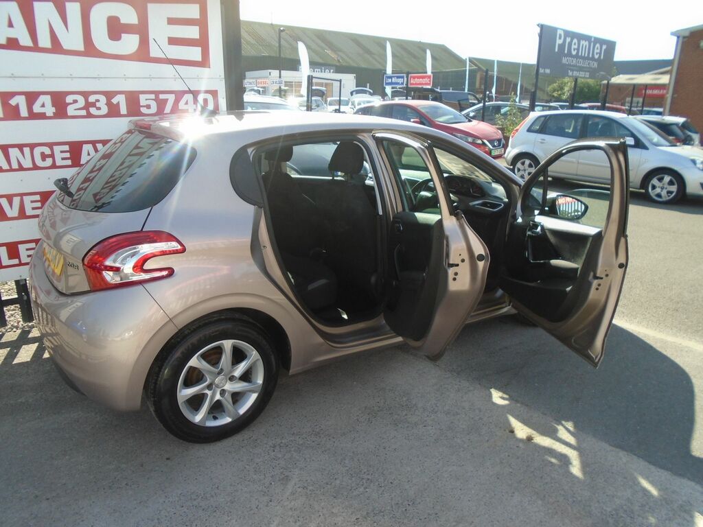 Peugeot 208 1.2 Vti Puretech Active Hatchback Manua DF64GKV Pink #5