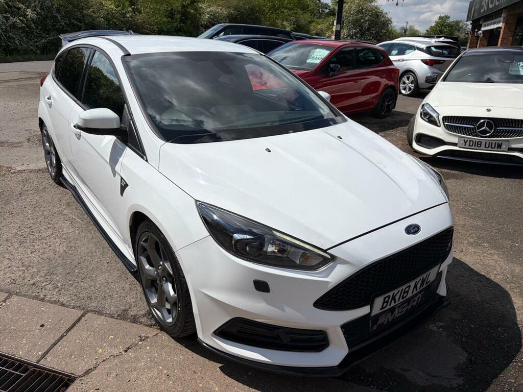 Ford Focus Hatchback 2.0 Tdci St-3 Euro 6 Ss 201818 BK18KWL White #2