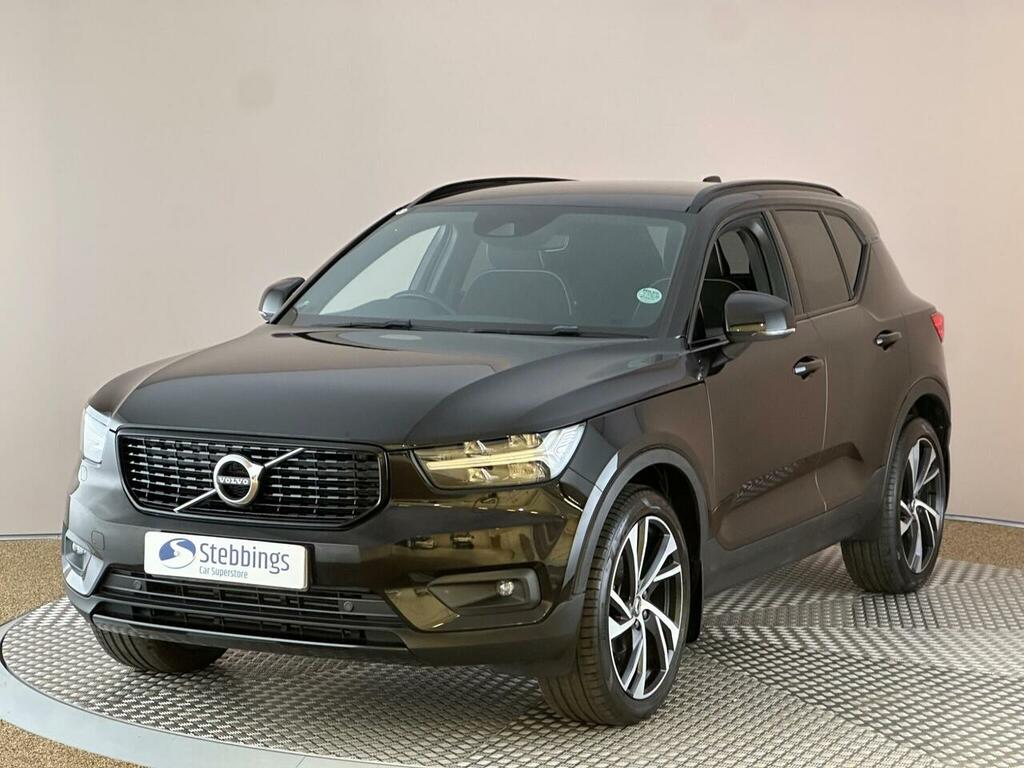 Volvo XC40 2.0 D3 R-design Pro Euro 6 Ss GF69JXR #3