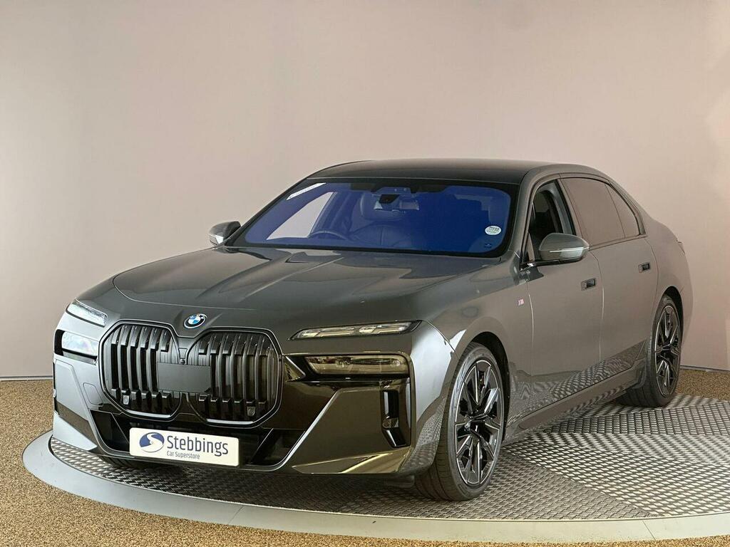 BMW i7 60 105.7Kwh M Sport Pro Saloon #2