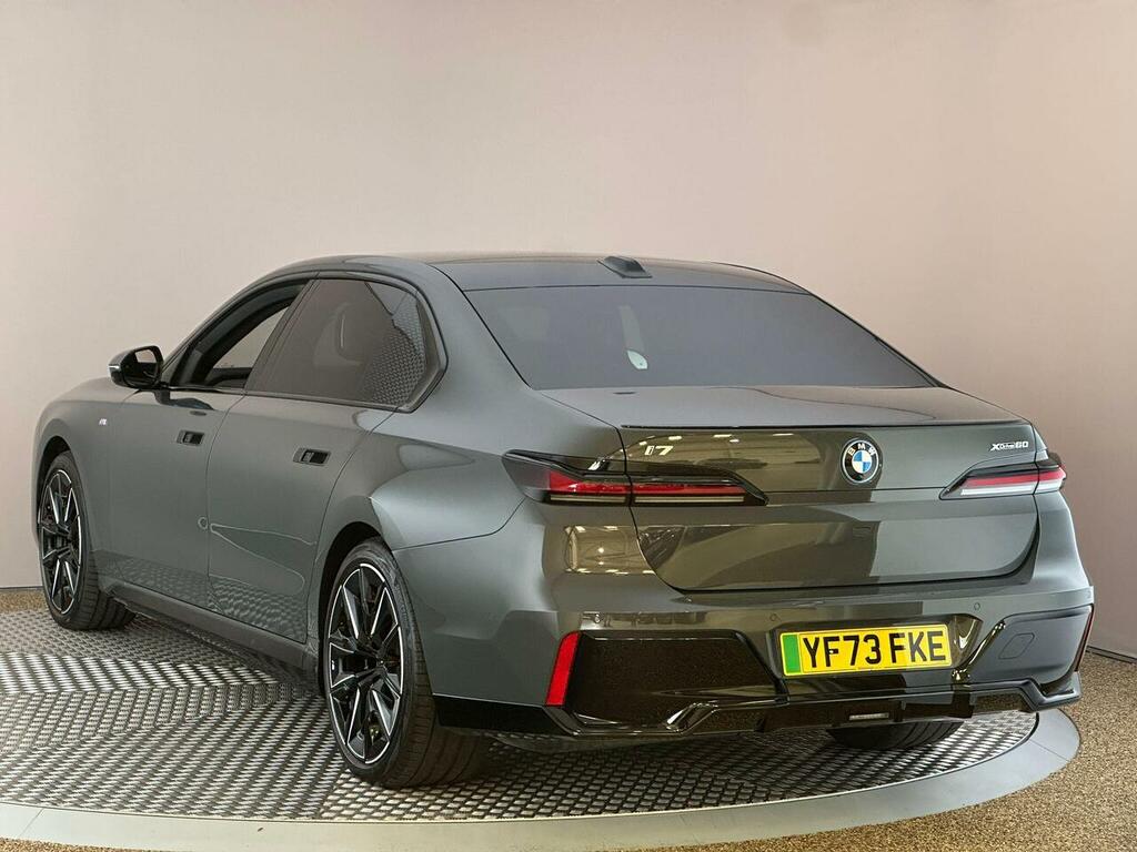 BMW i7 60 105.7Kwh M Sport Pro Saloon #4