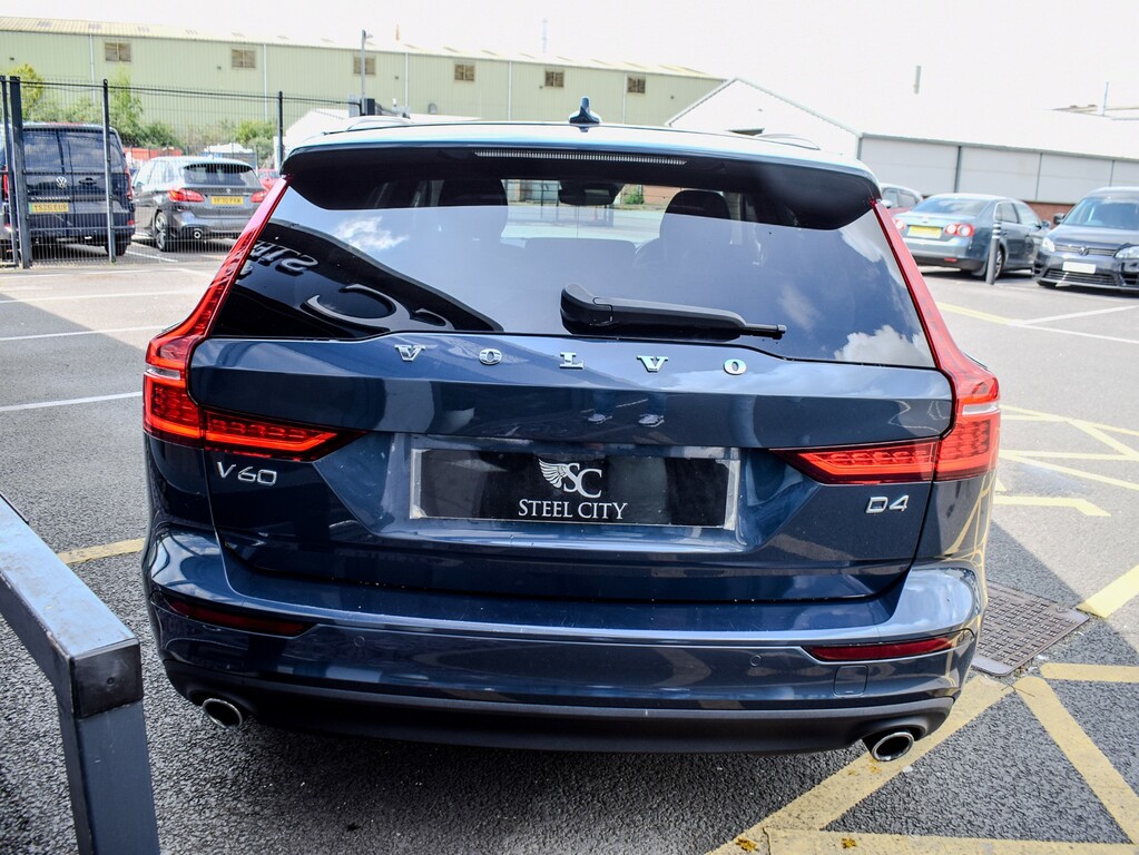Volvo V60 D4 Momentum Pro KP19ZNR #5