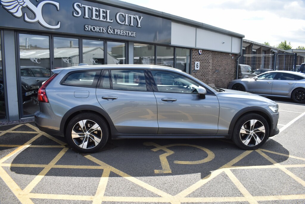 Volvo V60 Cross Country T5 Cross Country Plus Awd  #3