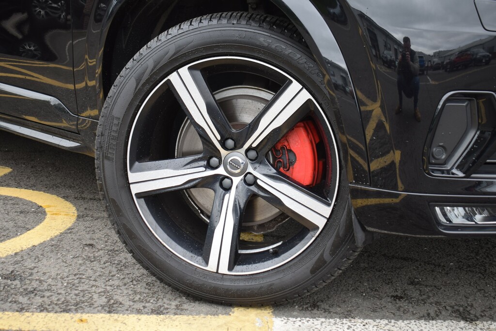 Volvo XC90 D5 Powerpulse R-design Pro Awd KW17VDO Black #2
