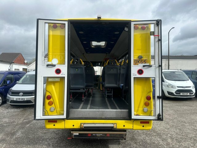 Mercedes-Benz Sprinter 2015 2.1 514 Cdi Tl17 Tourer Double Cab Yellow #4