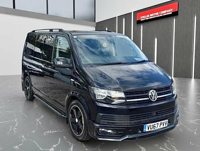 Volkswagen Transporter 2017 2.0 Bitdi T32 Bluemotion Tech Highline Kombi Black
