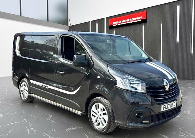 Renault Trafic 2017 1.6 Dci Energy 27 Sport Nav Swb Standard Roof FL17KFC Black #2