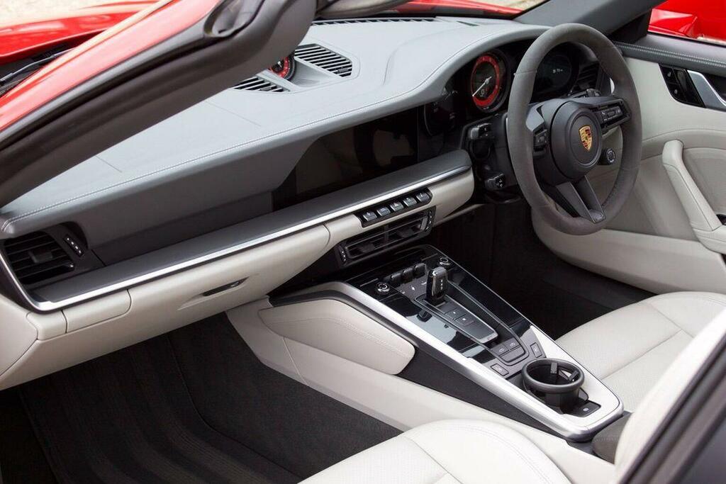 Porsche 911 Convertible 3.0T 992 4S Targa Pdk 4Wd Euro 6 Ss PX21MVM Red #3