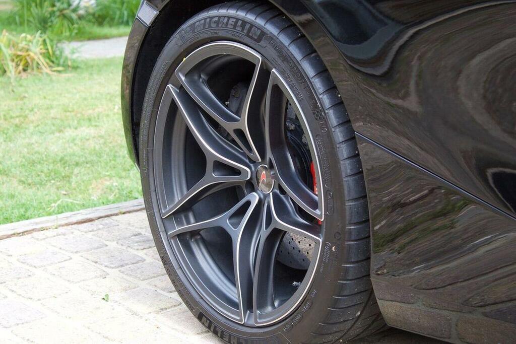 McLaren 720S Performance V8 Ssg Red #48
