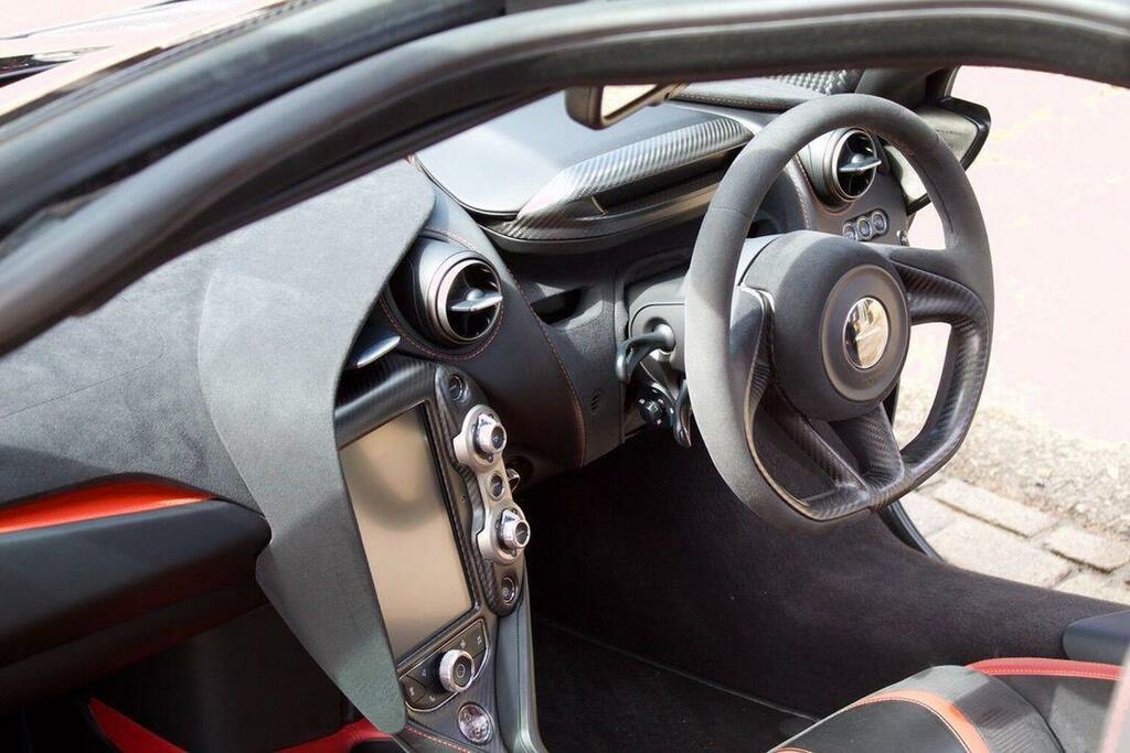 McLaren 720S Performance V8 Ssg Red #21