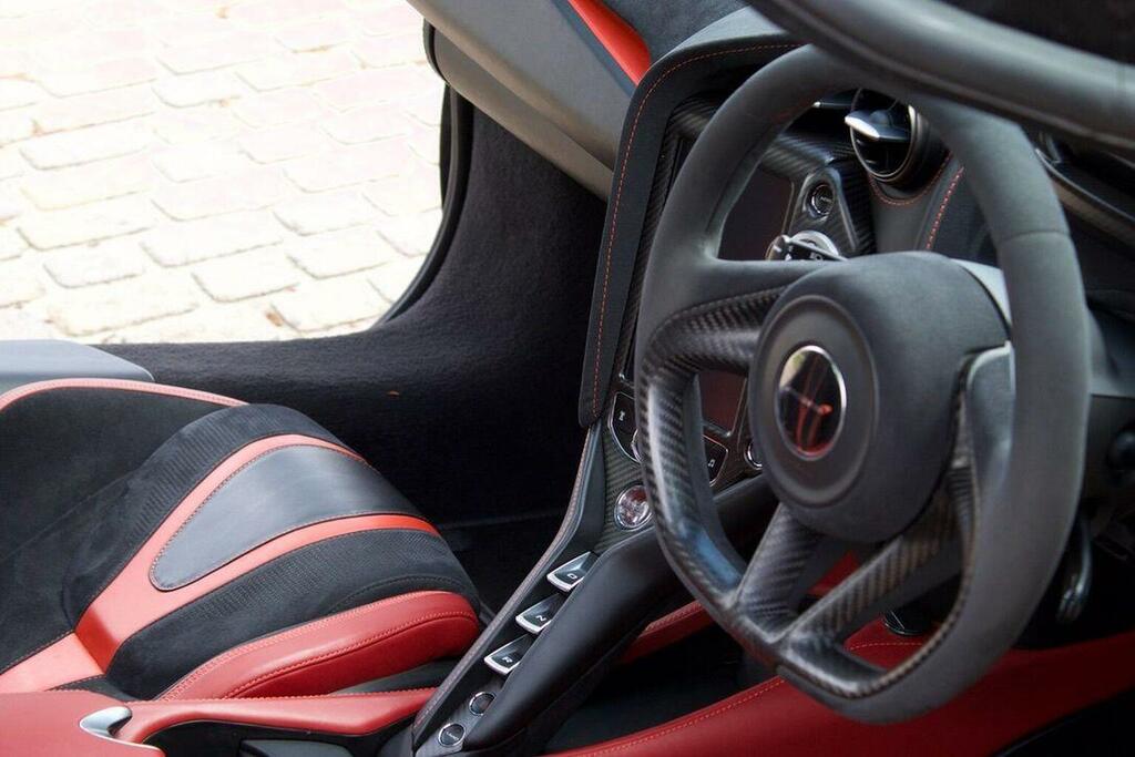 McLaren 720S Performance V8 Ssg Red #25
