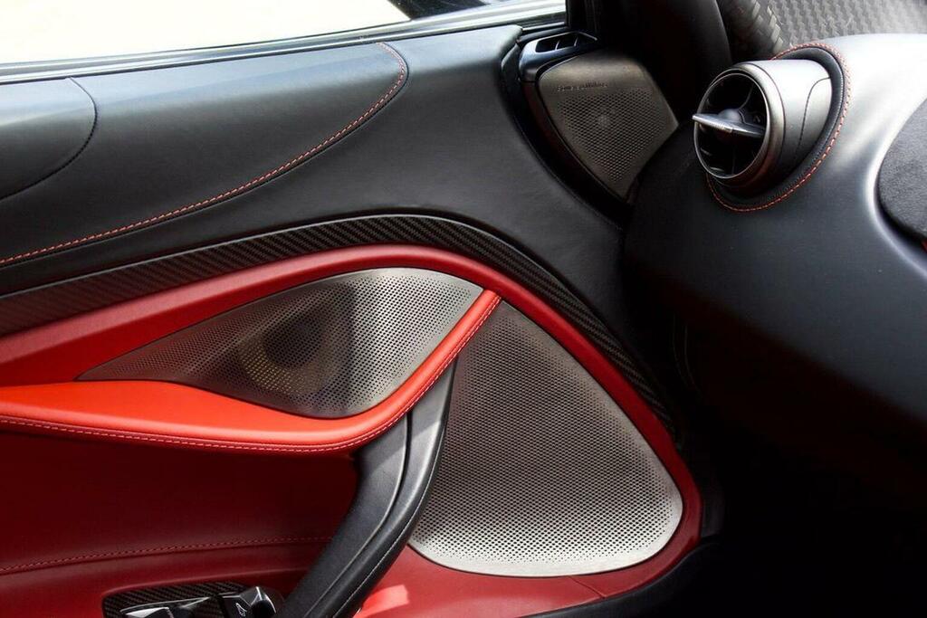 McLaren 720S Performance V8 Ssg Red #36