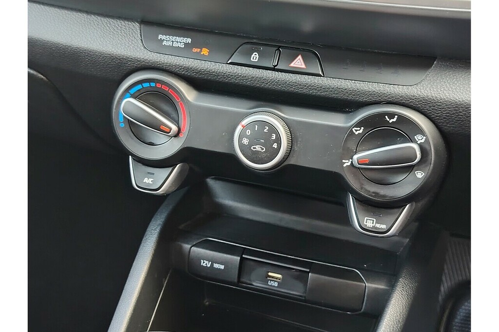 Kia Stonic T-gdi 2 Black