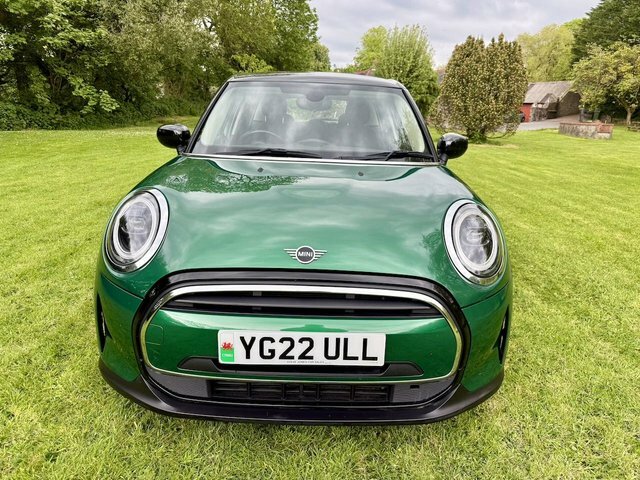 Mini Hatch Cooper Classic Hatchback YG22ULL Green #3