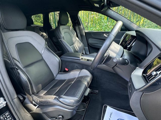 Volvo XC60 T5 R-design Suv BL69ETY Black #2