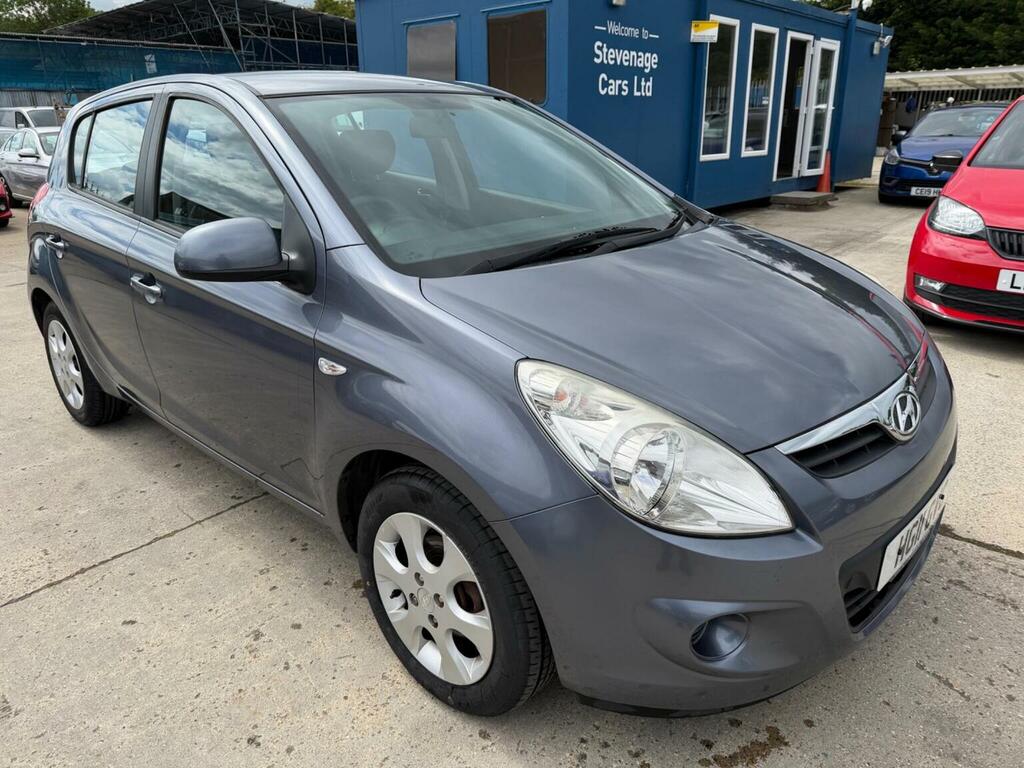 Hyundai I20 Hatchback 1.4 Comfort Euro 5 201111 Grey #2