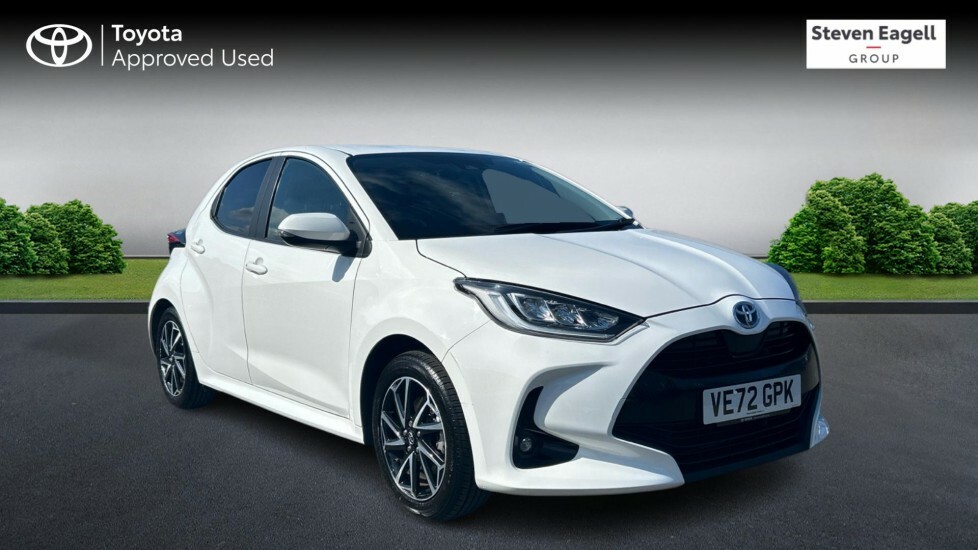 Toyota Yaris 1.5 Vvt-h Design E-cvt Euro 6 Ss White
