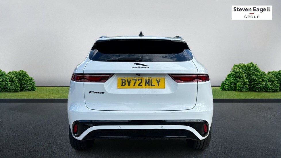 Jaguar F-Pace 2.0 D200 Mhev R-dynamic Black Awd Euro 6 Ss BV72MLY White #5