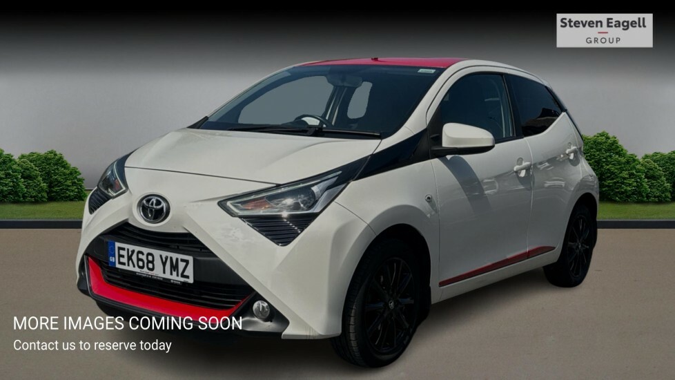 Toyota Aygo 1.0 Vvt-i X-press X-shift Euro 6 EK68YMZ White #4