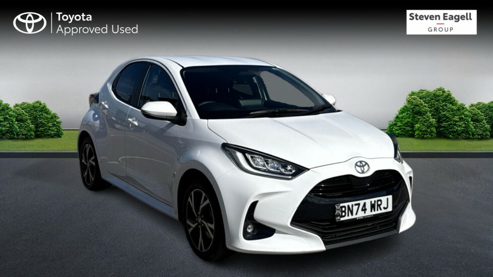 Toyota Yaris 1.5 Vvt-h Design E-cvt Euro 6 Ss White