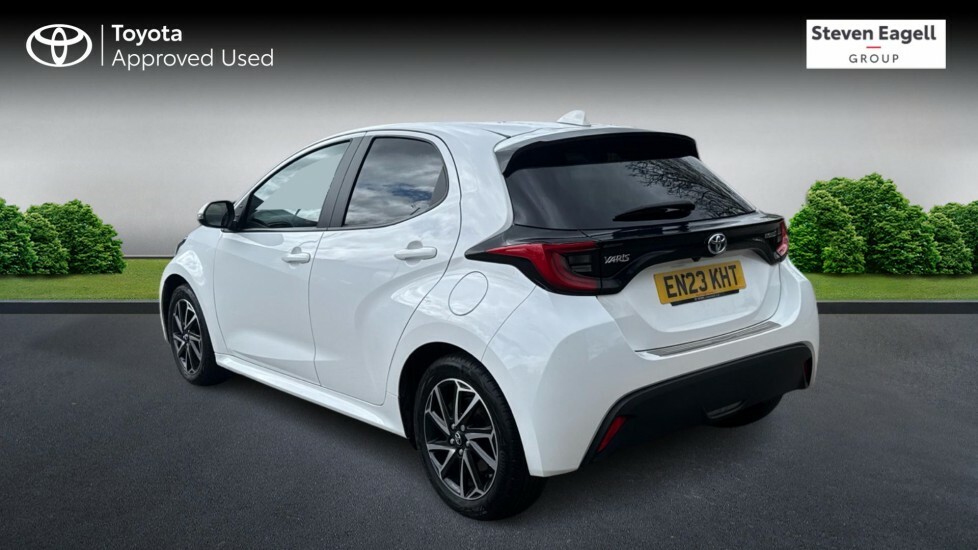 Toyota Yaris 1.5 Vvt-h Design Hatchback Hybrid E-cvt EN23KHT White #4