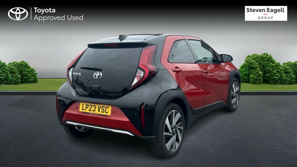 Toyota Aygo X 1.0 Vvt-i Exclusive X-shift Euro 6 Ss Red #2