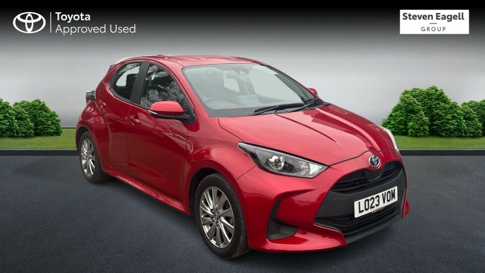 Toyota Yaris 1.5 Vvt-h Icon E-cvt Euro 6 Ss Red