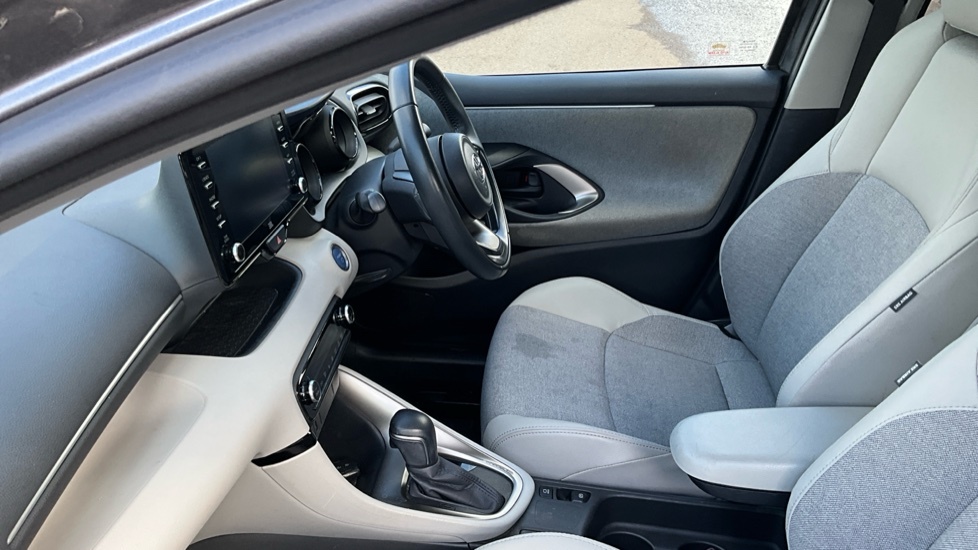 Toyota Yaris 1.5 Vvt-h Excel E-cvt Euro 6 Ss FL21ZRJ Grey #5