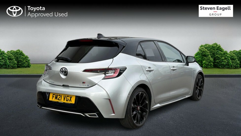 Toyota Corolla 2.0 Vvt-h Gpf Gr Sport Hatchback Hybrid FM21VGX Silver #2