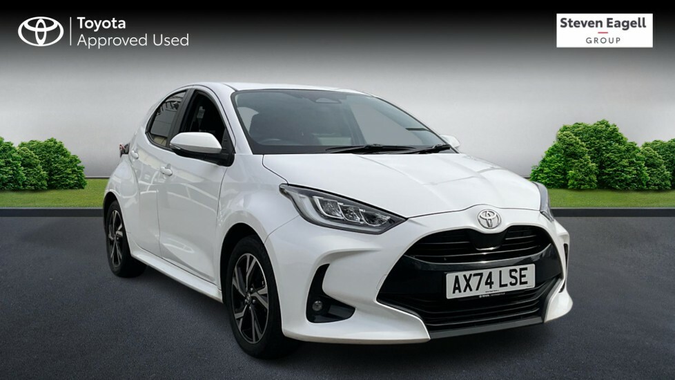Toyota Yaris 1.5 Vvt-h Design E-cvt Euro 6 Ss White