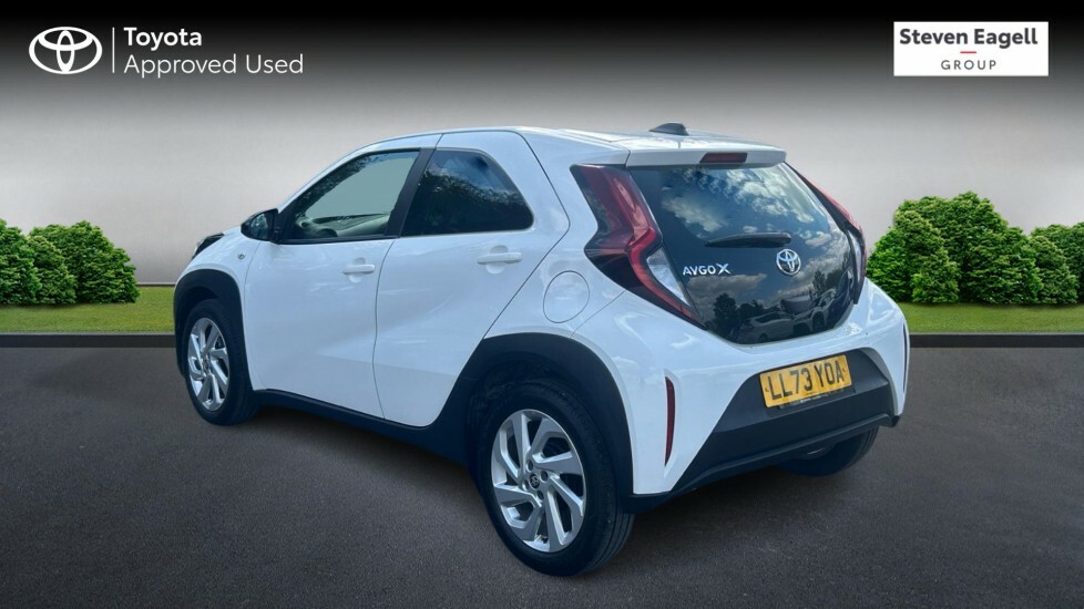 Toyota Aygo X 1.0 Vvt-i Pure Euro 6 Ss LL73YOA White #4
