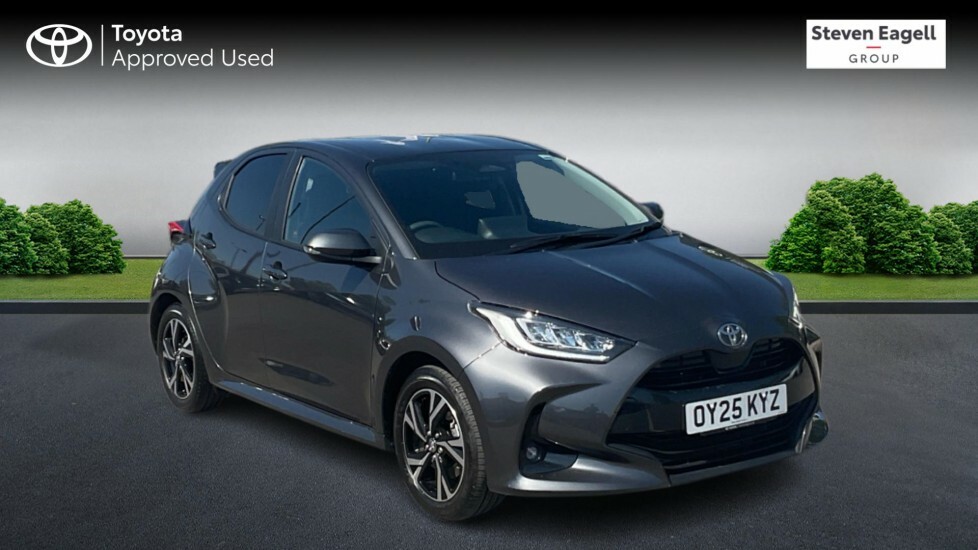 Toyota Yaris 1.5 Vvt-h Design E-cvt Euro 6 Ss Grey