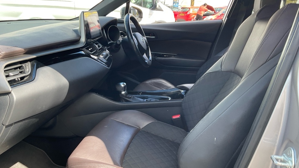 Toyota C-Hr 1.8 Vvt-h Excel Cvt Euro 6 Ss BJ18XUM Silver #5