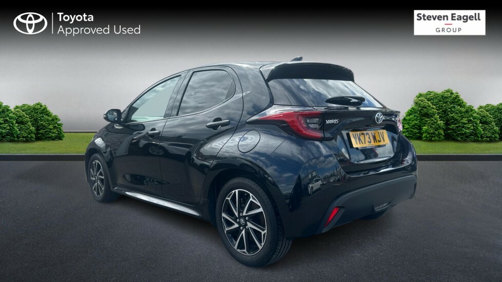 Toyota Yaris 1.5 Vvt-h Design E-cvt Euro 6 Ss VK73WJV Black #4