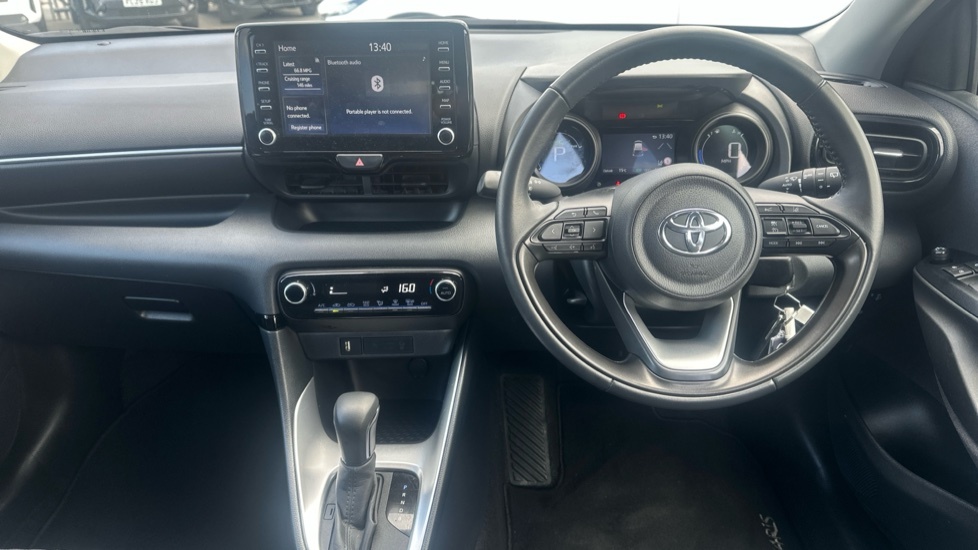 Toyota Yaris 1.5 Vvt-h Design E-cvt Euro 6 Ss VK73WJV Black #6