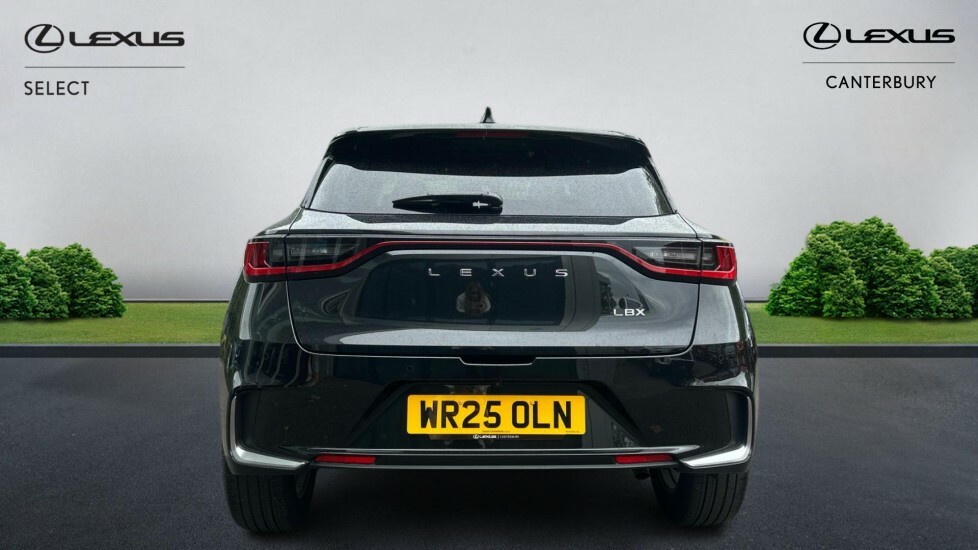 Lexus LBX 1.5 Vvt-ie Premium E-cvt Euro 6 Ss WR25OLN Black #5