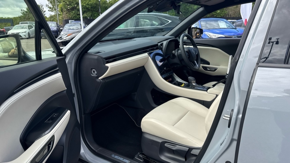 Lexus LBX 1.5 Vvt-ie Premium Plus Suv Hybrid E-cv AK74KDX Grey #6