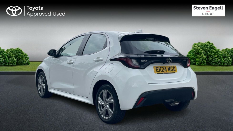 Toyota Yaris 1.5 Vvt-h Icon Hatchback Hybrid E-cvt E EK24WGD White #4