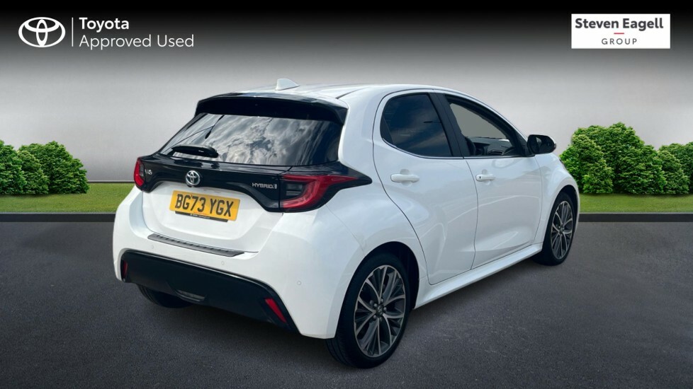 Toyota Yaris 1.5 Vvt-h Excel E-cvt Euro 6 Ss BG73YGX White #2