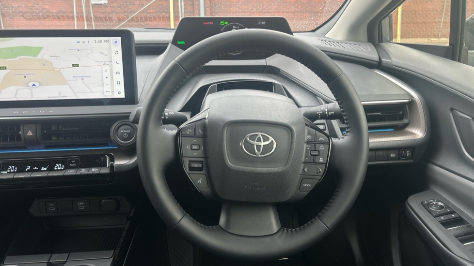 Toyota Prius 2.0 13.6Kwh Design Hatchback Plug-in Hy GD25HCG #6