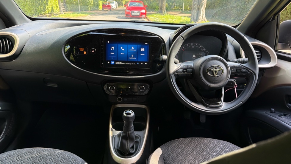 Toyota Aygo X 1.0 Vvt-i Edge Euro 6 Ss EK24FZH Beige #6