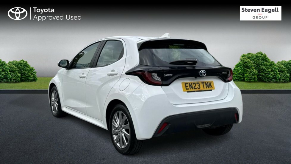 Toyota Yaris 1.5 Vvt-h Icon Hatchback Hybrid E-cvt E EN23TNK White #4